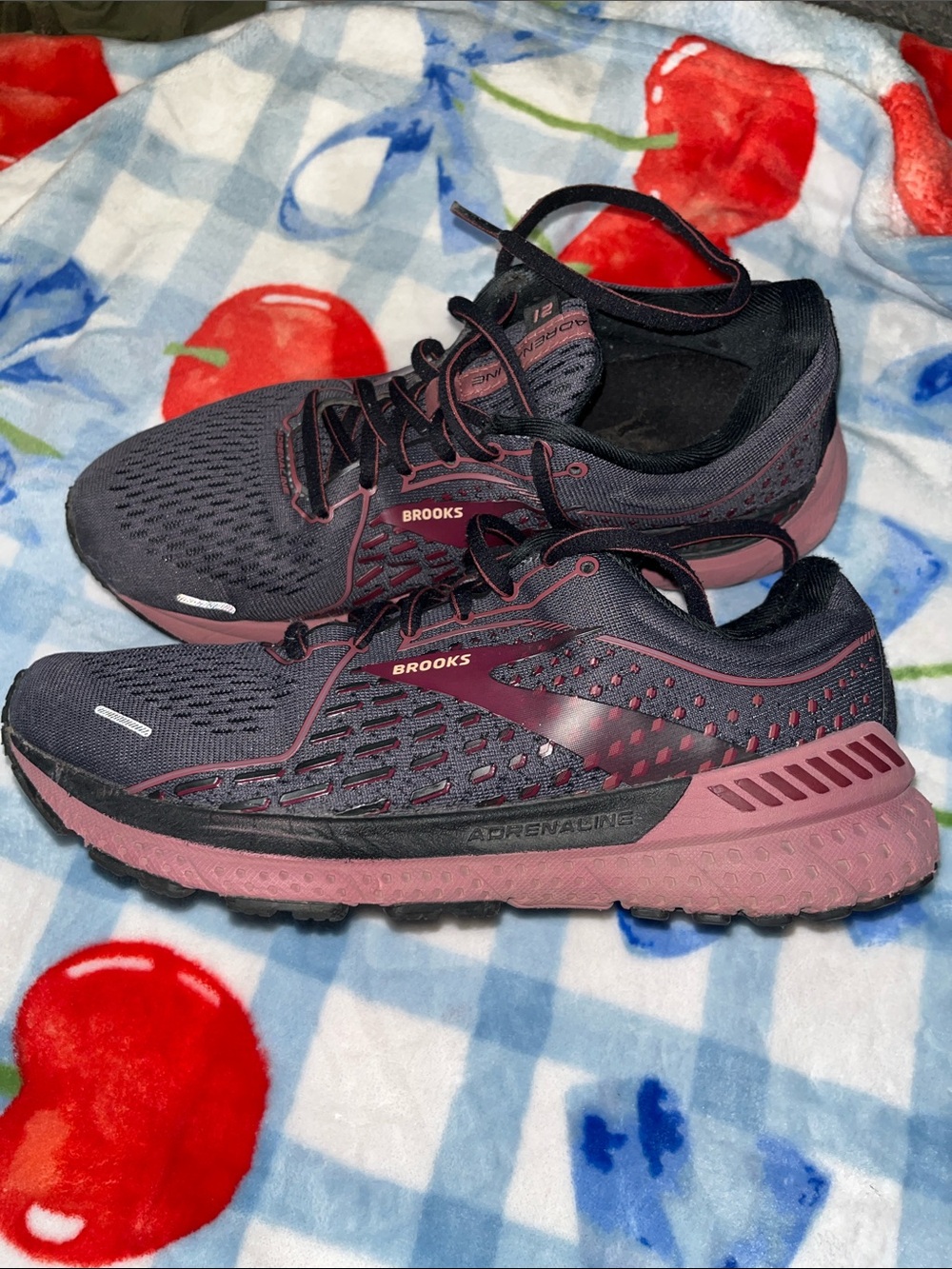 Brooks Women’s Adrenaline Running Shoes - Black and Rose